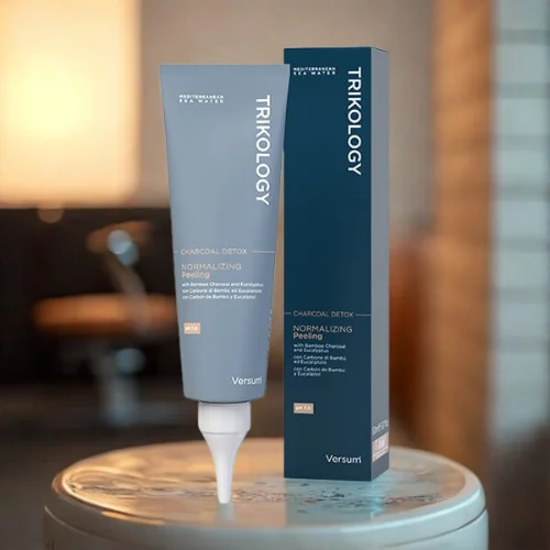 Versum Normalizing Peeling Charcoal Detox for scalp exfoliation and detox Versum Normalizing Peeling Charcoal Detox for scalp exfoliation and detox