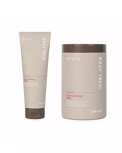 Performing Mask Versum with sunflower and aloe vera for deep hair nourishment
