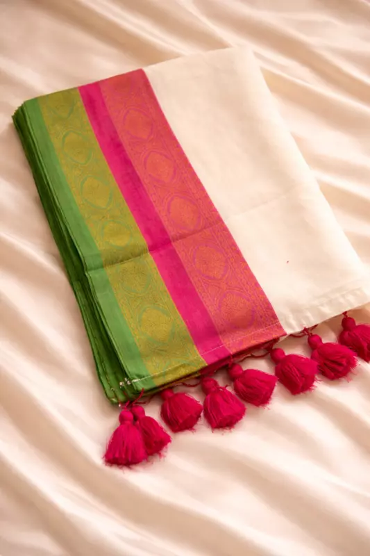 Mul cotton with Kanchi border white