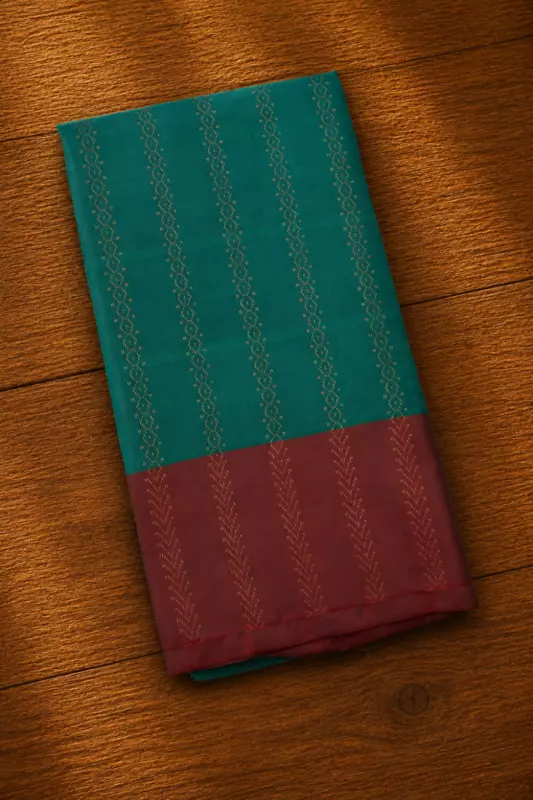 Arani soft silk Green with red
