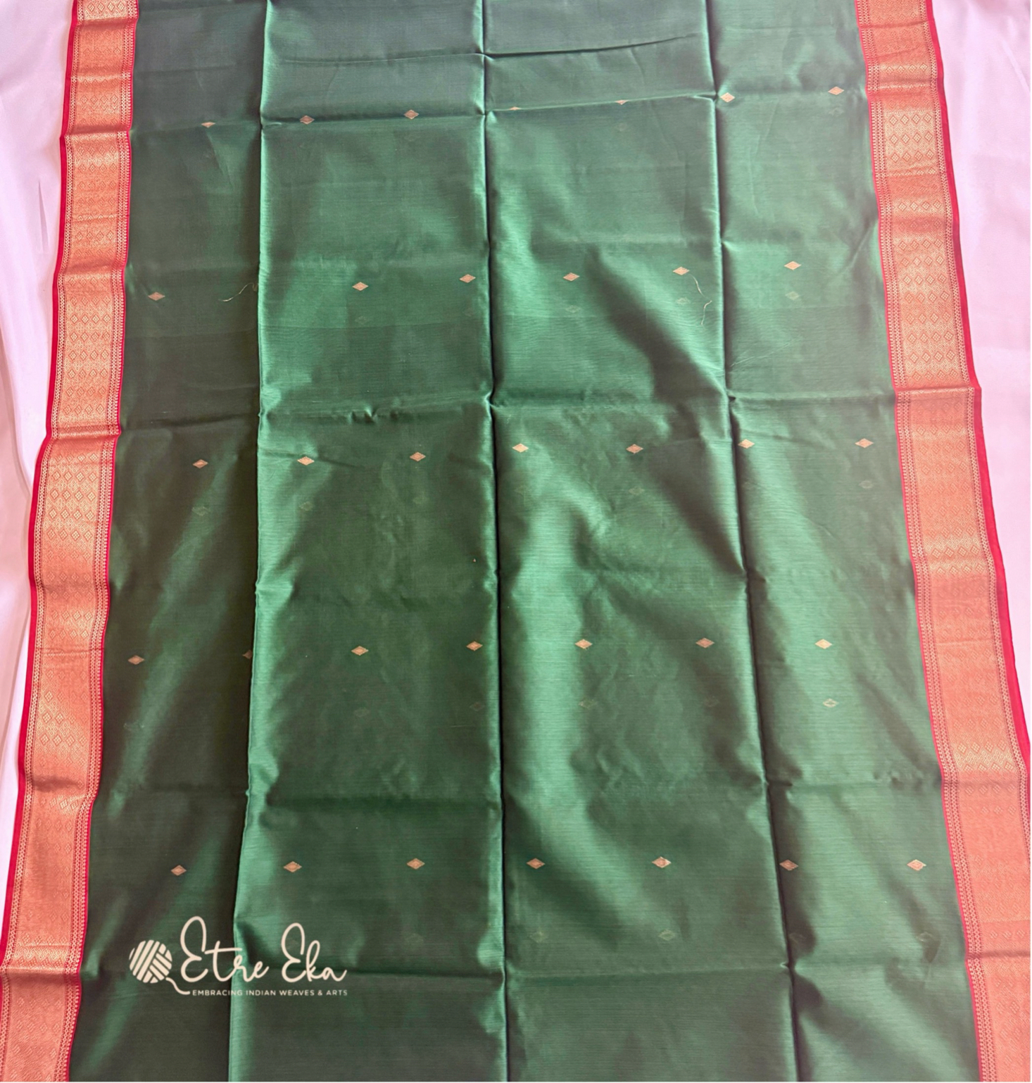 Elegant Maheswari Silk Saree Handwoven Dark Green Saree with Zari woven Red Border and Pallu