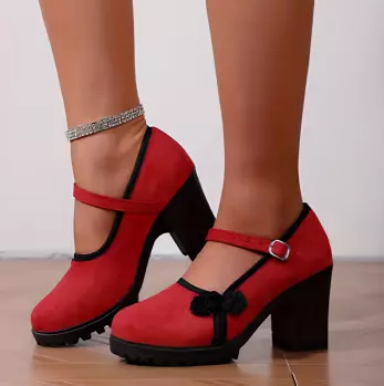 Vintage Chunky Heel new