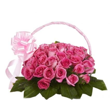 Basket of 30 pink roses Basket of 30 pink roses
