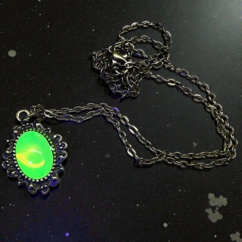 Uranium Glass Frame Pendant Necklace (Copper)
