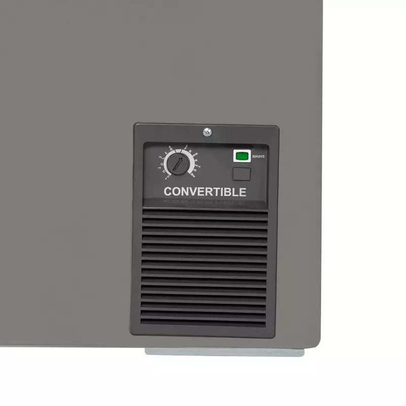 The user-friendly temperature control knob on the Voltas 177L 2-star deep freezer.