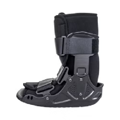 McKesson Non-Pneumatic Short Walker Boot, Adult, Left or Right Foot (EA)