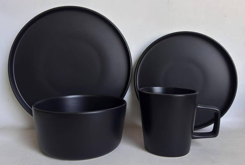 16-Piece Dinner Set(solid black color)