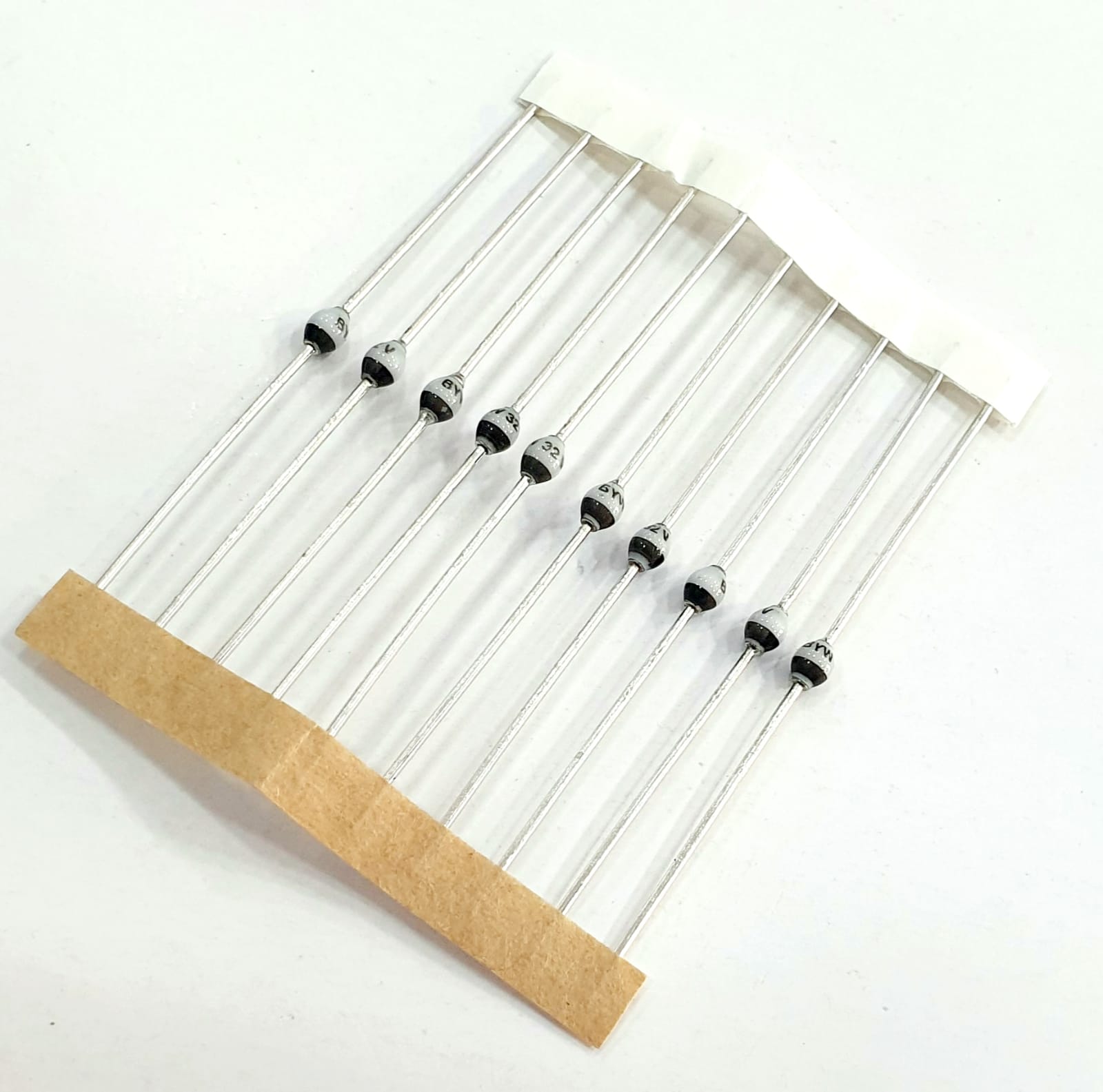 BYW32 200V 2A FAST RECOVERY RECTIFIER DIODE Sinterglass