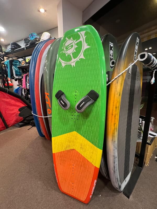 USADO | DWARFCRAFT 2017 - Anaranjada/Aamrilla/Verde | 4'6" | | | | Slingshot