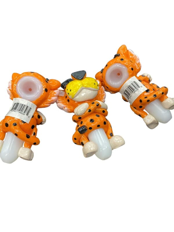 5.5 CLAY HANDPIPE WITH CHESTER CHEETAH DESIGN