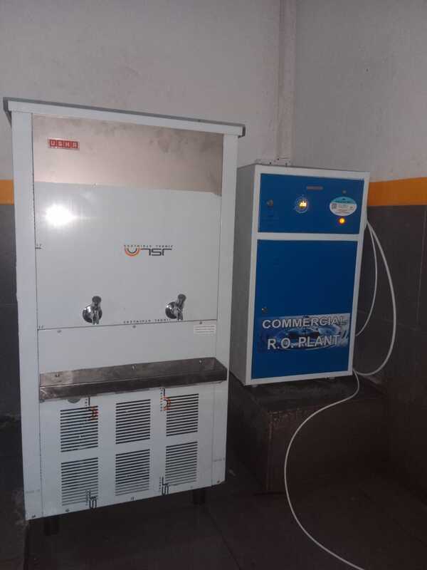 Enjoy a continuous supply of purified water with the Pro Stream 150 B.