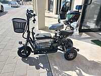 3 wheeler BLACK 3 wheeler BLACK