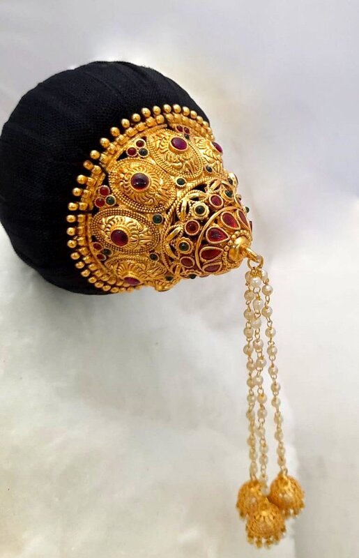 Andal Kondai - Ethnic One Gram Gold Matte Antique & Kempstones Hair Accessory