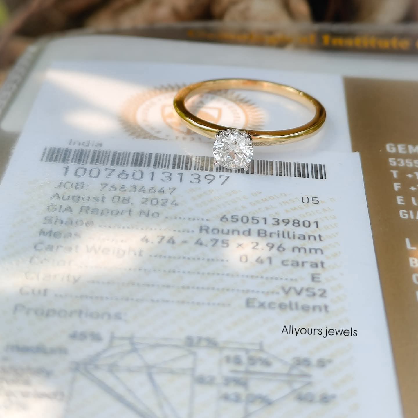 Natural Diamond Engagement Ring