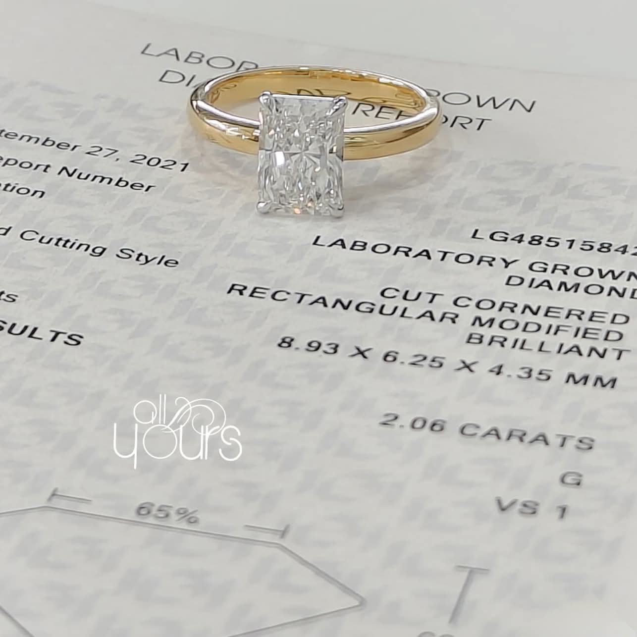 Radiant cut diamond ring