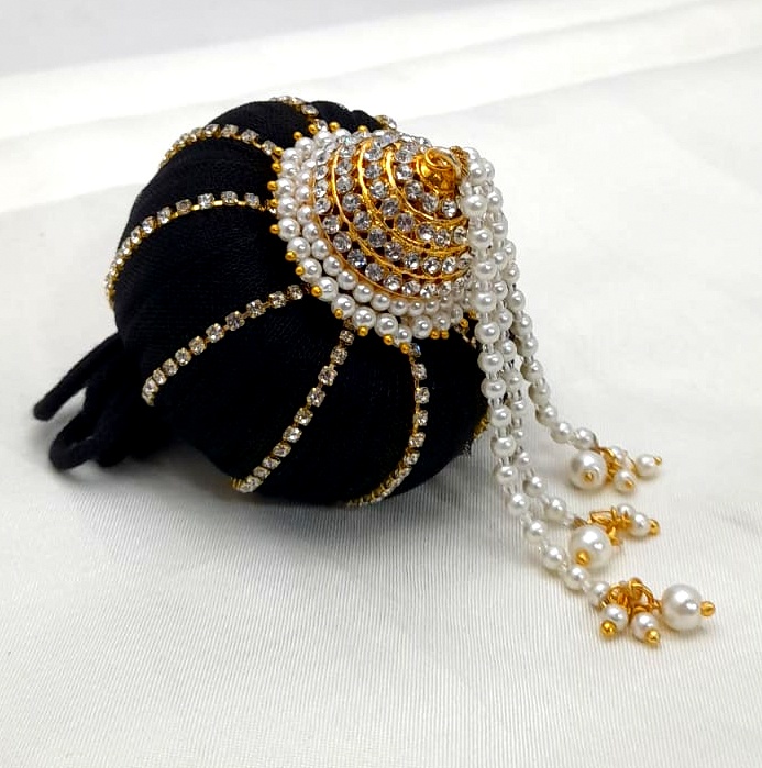 Andal Kondai – Full White Stone Bridal Hair Accessory | Divine Elegance for Weddings & Dance