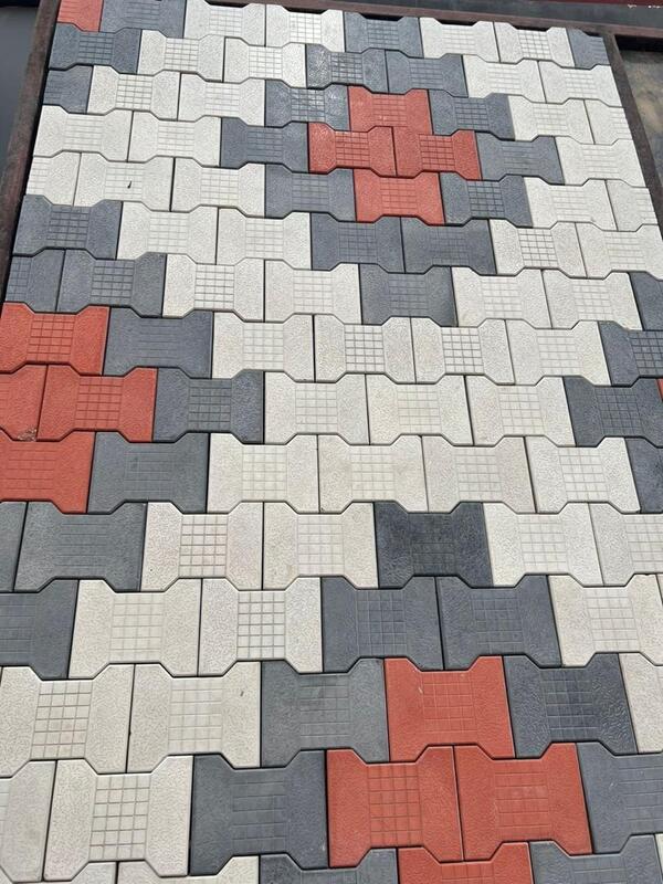 New Idole paving blocks