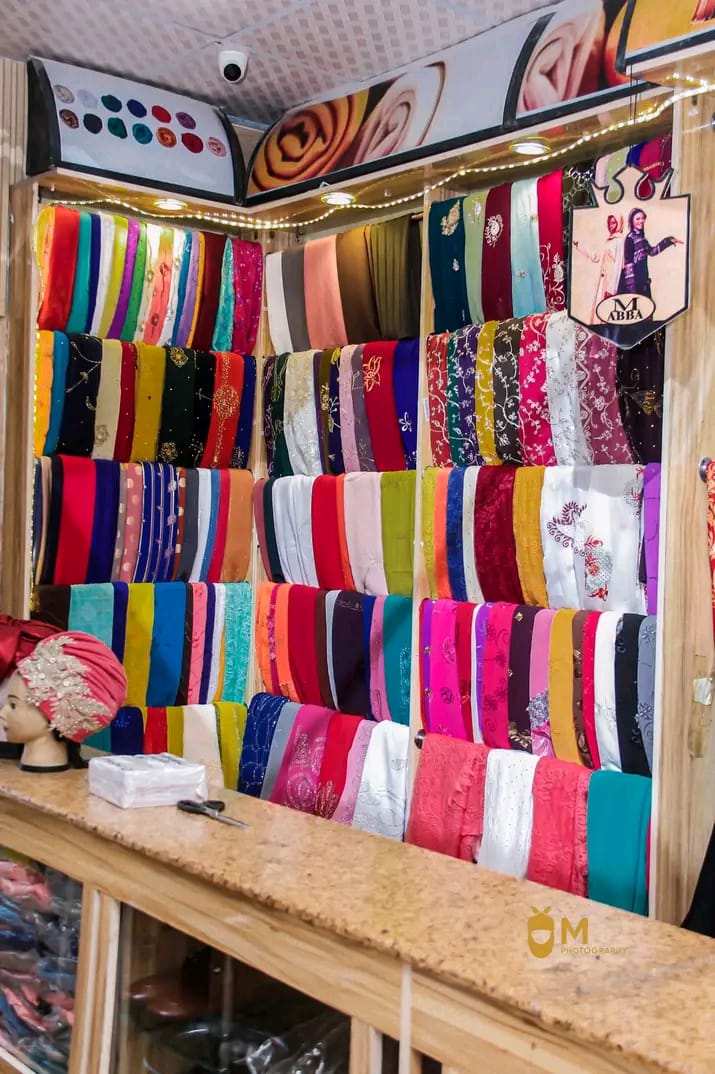 ARSI FRENCH DHOOP BY 18DZNS