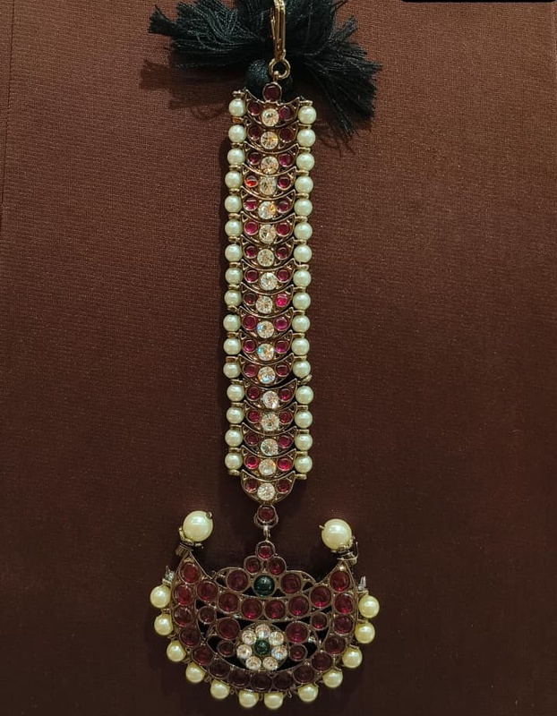 Margam Temple Jewellery Black Antique Finish Real Kemp Pearl Model Nethi Chutti / Maang Tikka