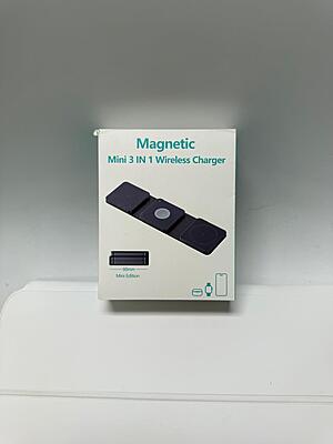 Magnetic Mini 3-in-1 Wireless Charger – Foldable Travel Charging Pad (60mm)