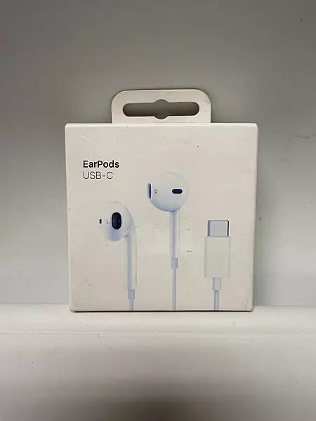 EarPods with USB-C Connector – Wired Earphones with Mic for Android & iPad