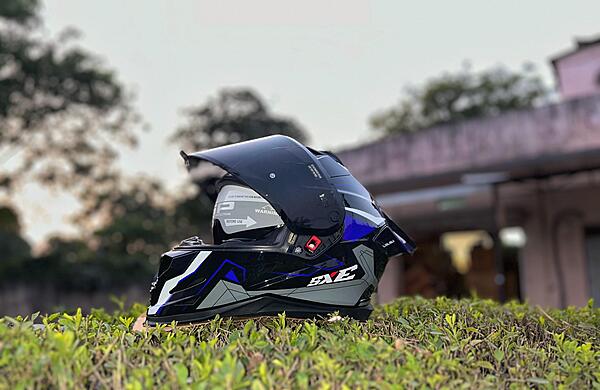 STEELBIRD SBH-61 ISS SXE RACE-X MATT BLACK/BLUE C/V 580MM WITH ANTIFOG(EXLUSIVE)