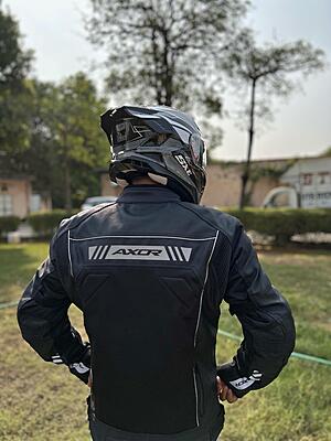 STEELBIRD SBH-61 ISS SXE RACE-X MATT BLACK/SILVER C/V 580MM WITH ANTIFOG(EXLUSIVE)