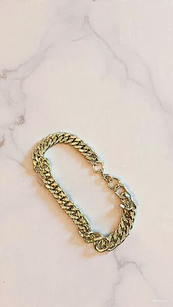Curb Chain Bracelet