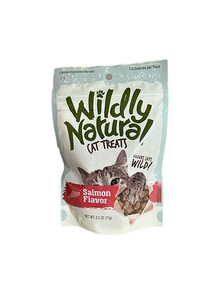 Wildly Natural Cat Treats Salmon flavor 71g