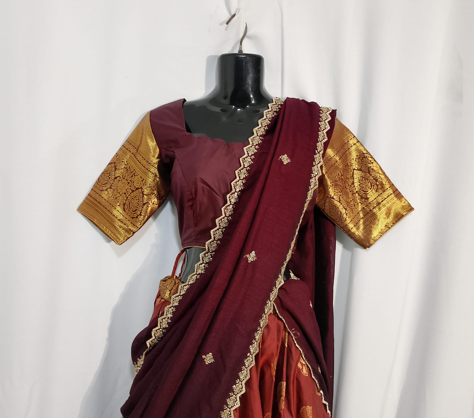 K77: Ready To Ship Beatiful Lehenga Set