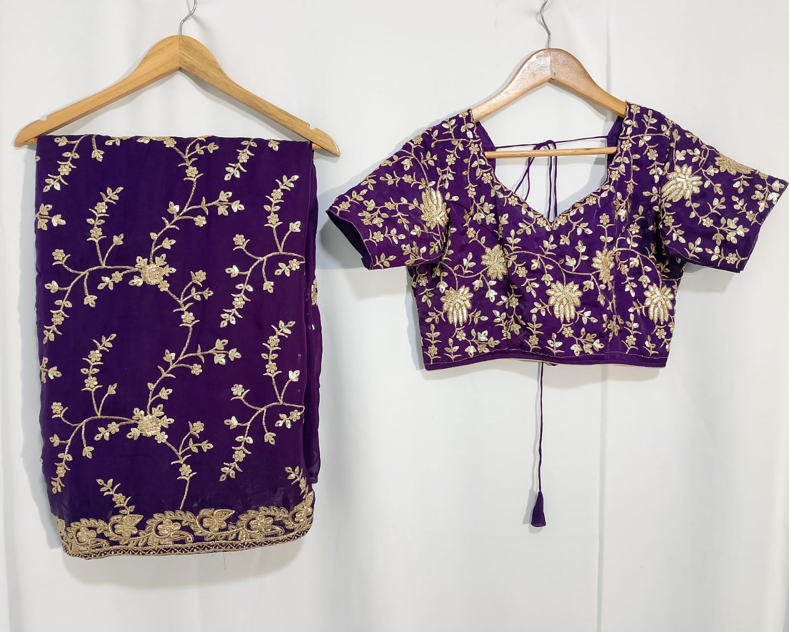 N344: Ready To Ship Beautiful Desginer Saree With Stitched Blouse