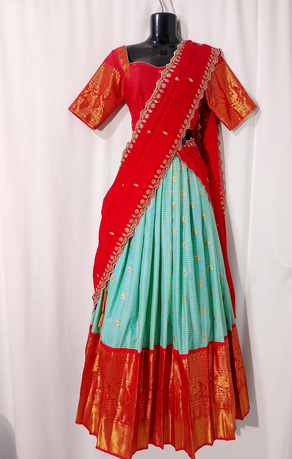 K98: Ready To Ship Beautiful Lehenga Set