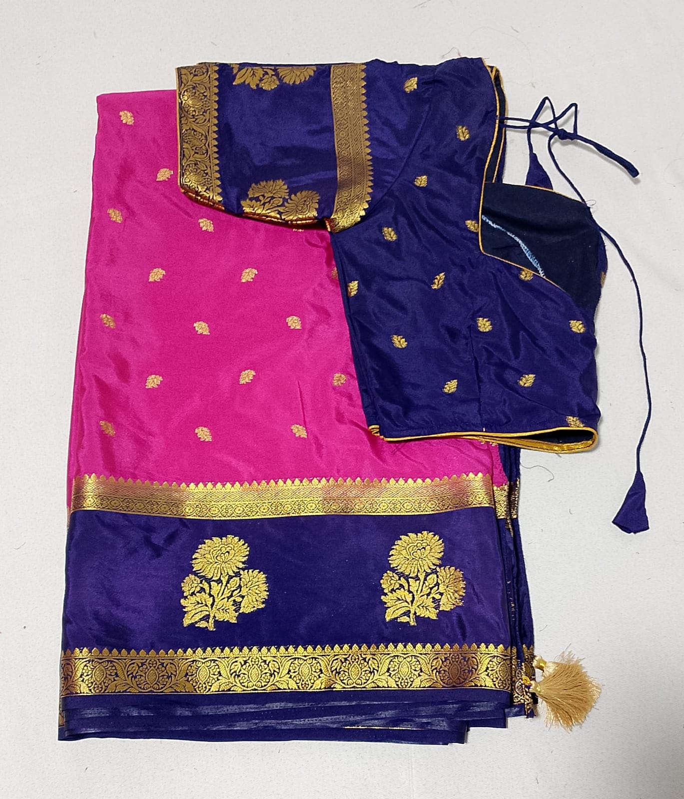 N458: Ready To Ship Beautiful Mysore Crepe Silk Saree With Stitched Blouse