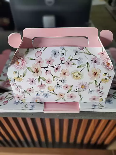 Caja Kraft Tipo Lochera Floral