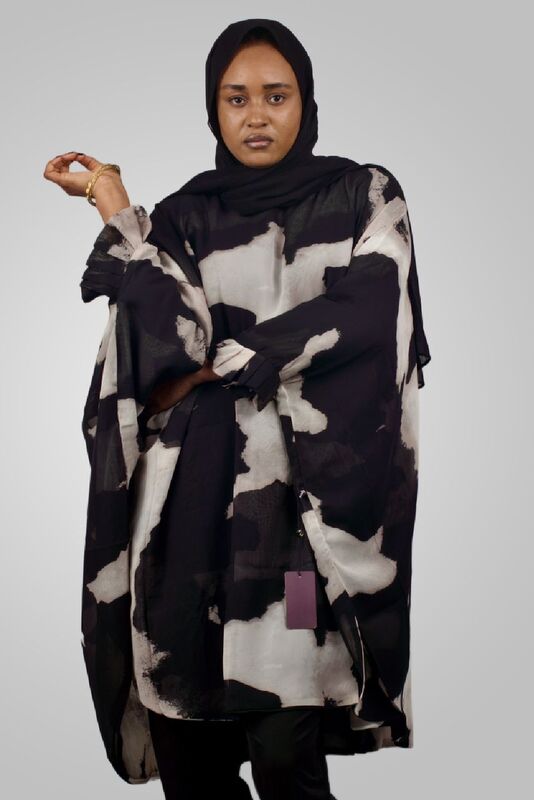SHADOW BLOOM CAPE