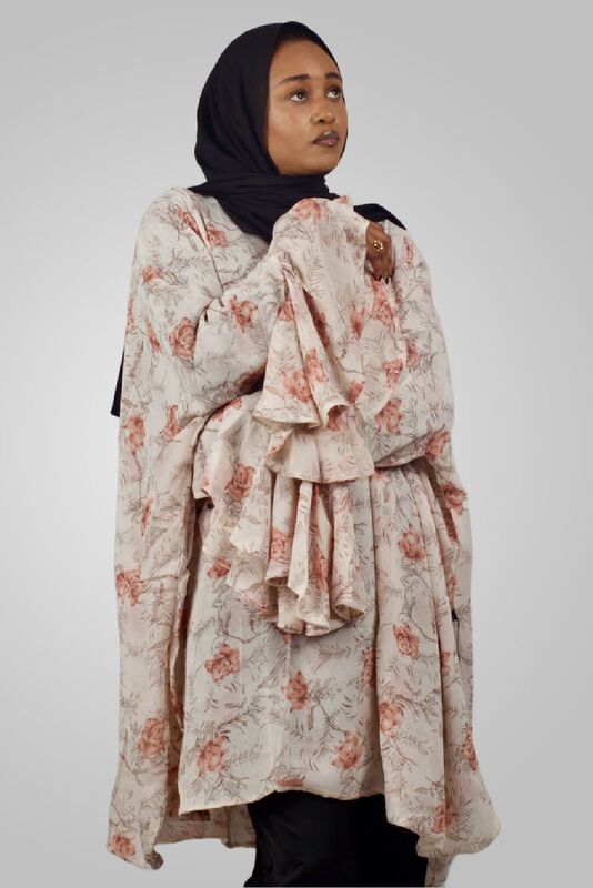 SOFT PETAL CAPE