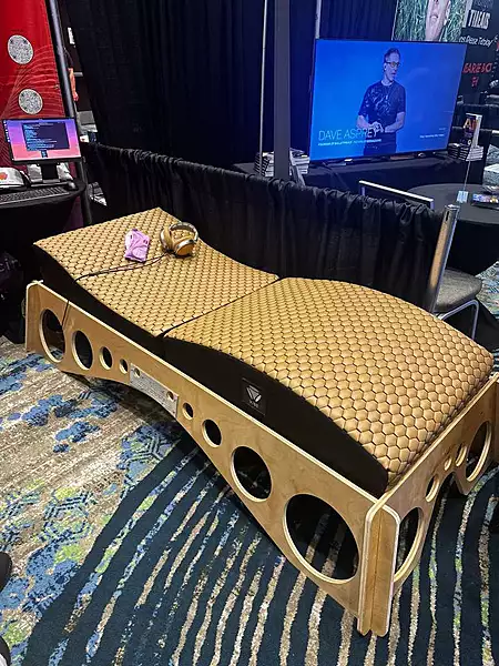 HyperVIBE Vibroacoustic Therapy Bed