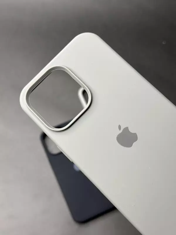 protector de silicona para iPhone 15 Pro Max