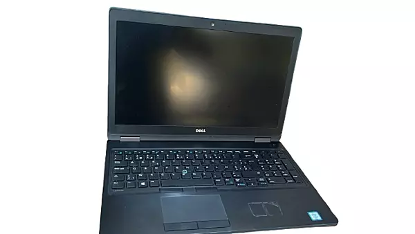 Dell latitude 5580 Core i5 8 256 22k
