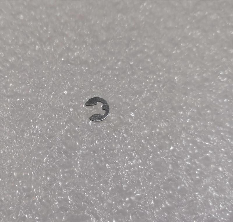 E-Shaped Circlip (6 mm)