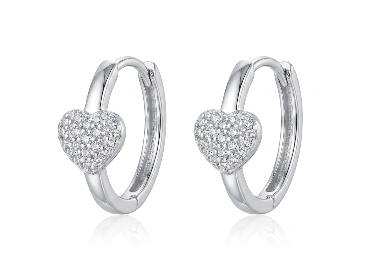 Aros con corazon de oro blanco y diamantes