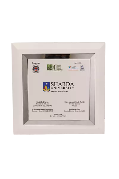 SHARDA UNIVERSITY PLAQUES TROPHY