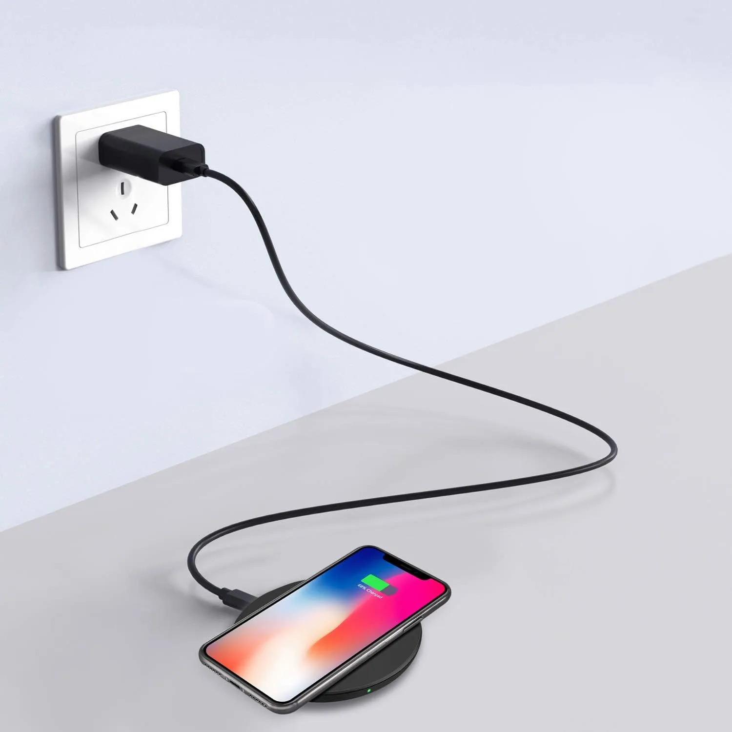 AUH-1010 10W Max Qi-Certified Wireless Charger