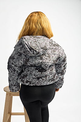 White Storm Winter Jacket (Female) White Storm Winter Jacket (Female)