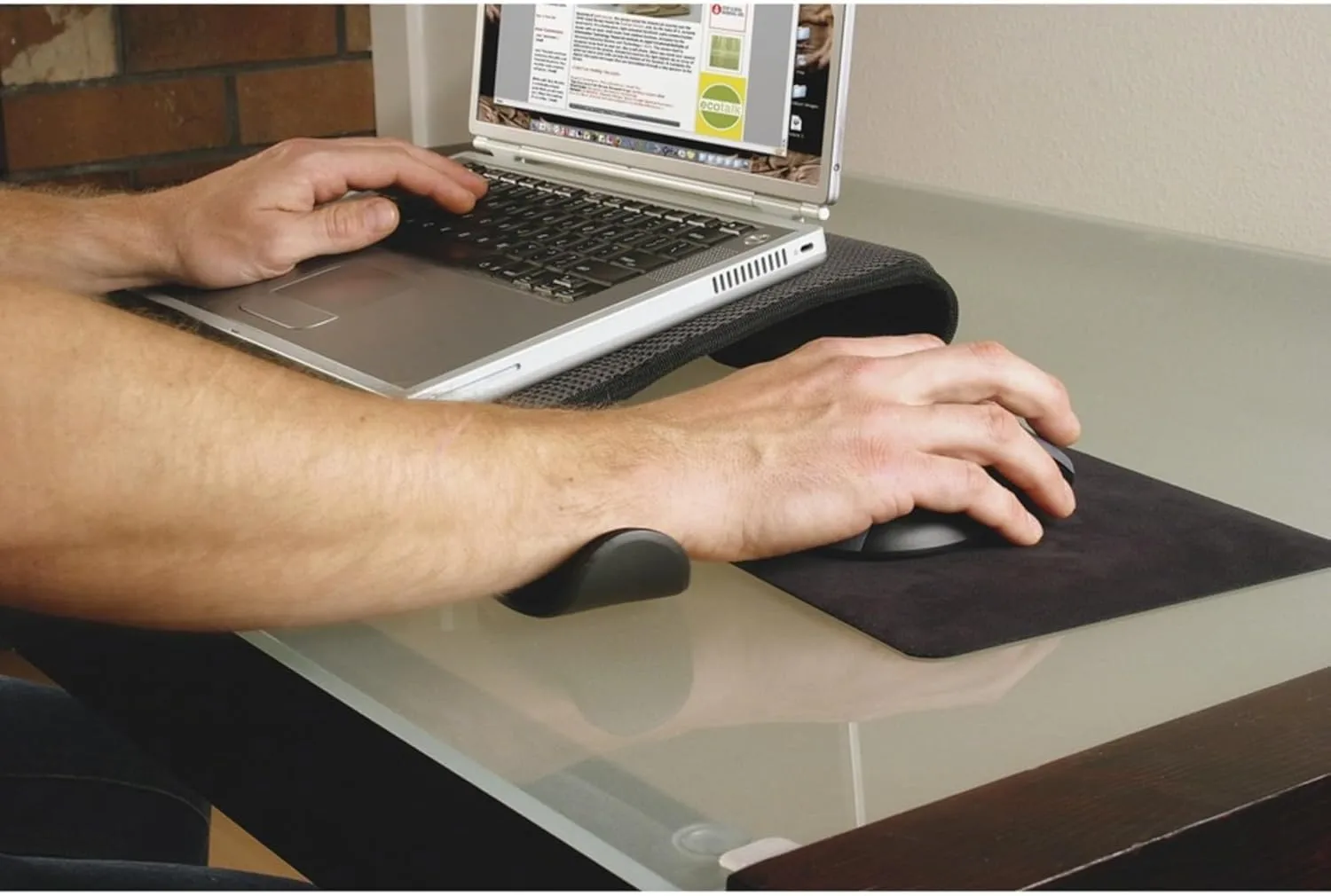 Allsop 29538 Wrist Assist Memory Foam Ergonomic Wrist Rest, Black (ASP29538)