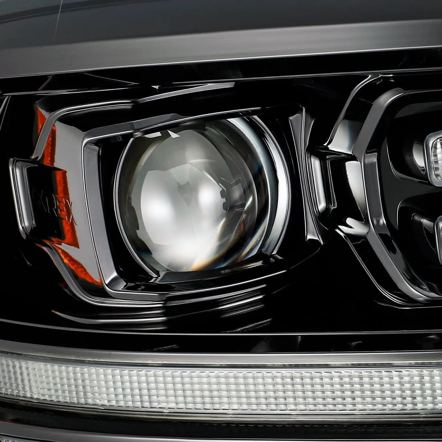 AlphaRex USA 880520 Projector Headlamps Fits Ram 2500