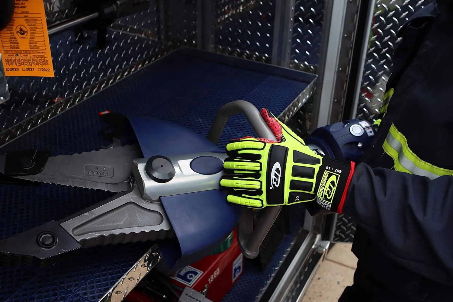 ANSELL RINGERS R-267G Oil-Resistant Industrial Impact Protection Gloves