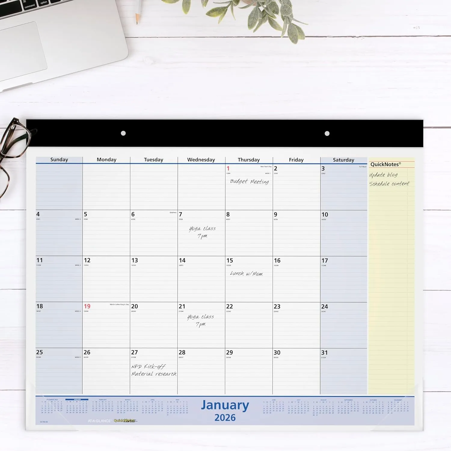 AT-A-GLANCE QuickNotes Monthly Desk Pad Calendar