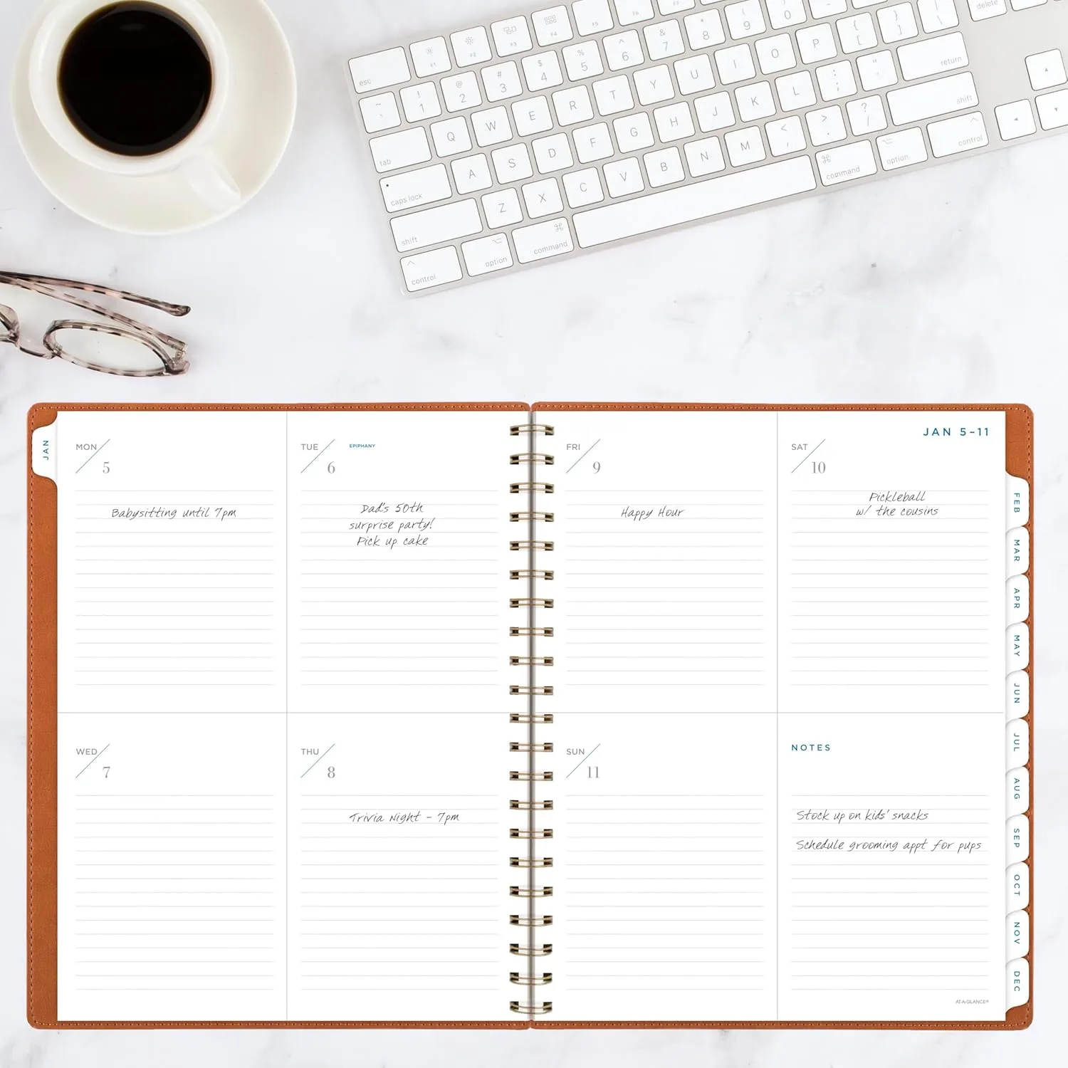 AT-A-GLANCE Signature Weekly & Monthly Planner, Large 8.5 x 11