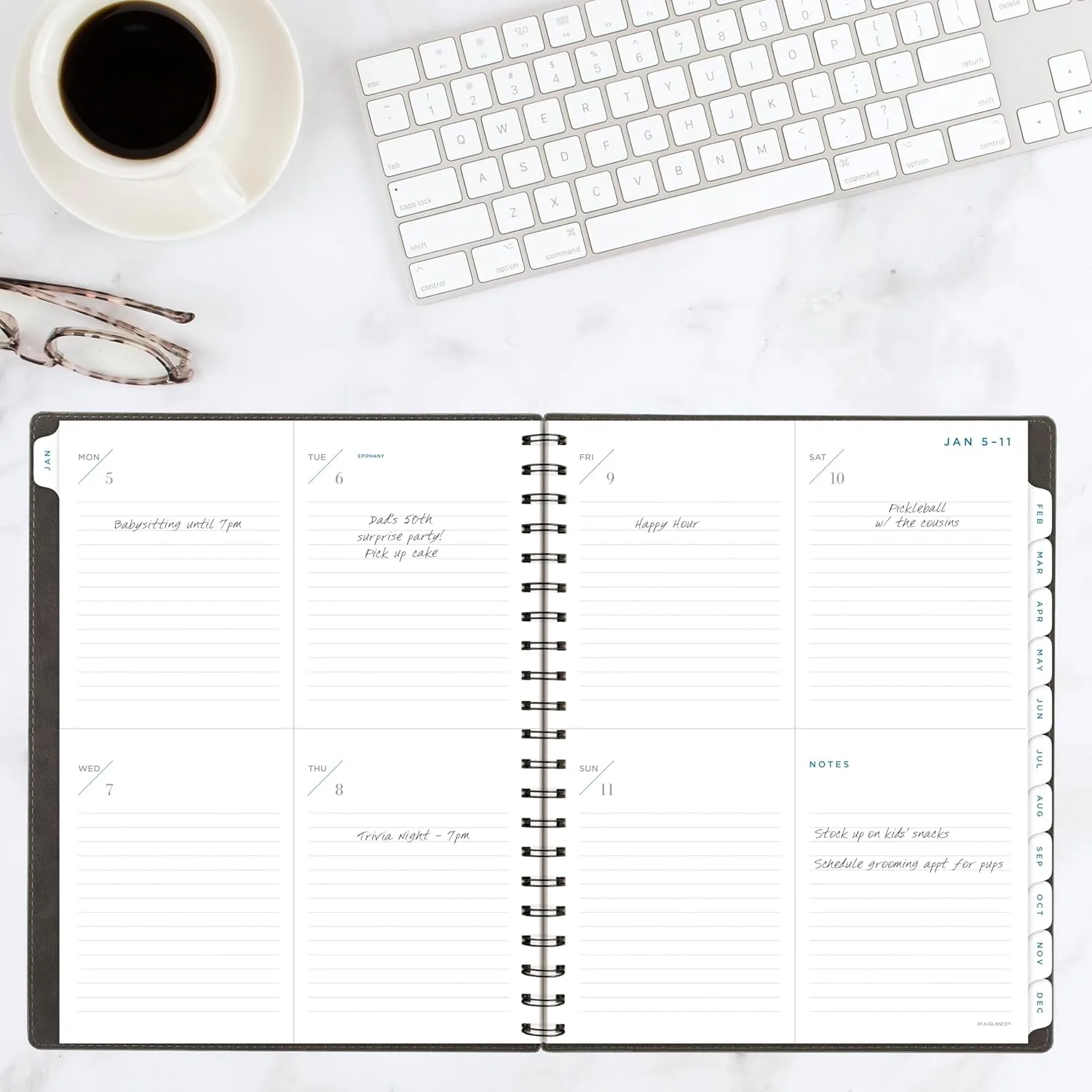 AT-A-GLANCE Signature Weekly & Monthly Planner, Large 8.5 x 11